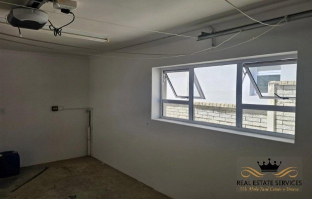 2 Bedroom Property for Sale in Nahoon Valley Park Eastern Cape